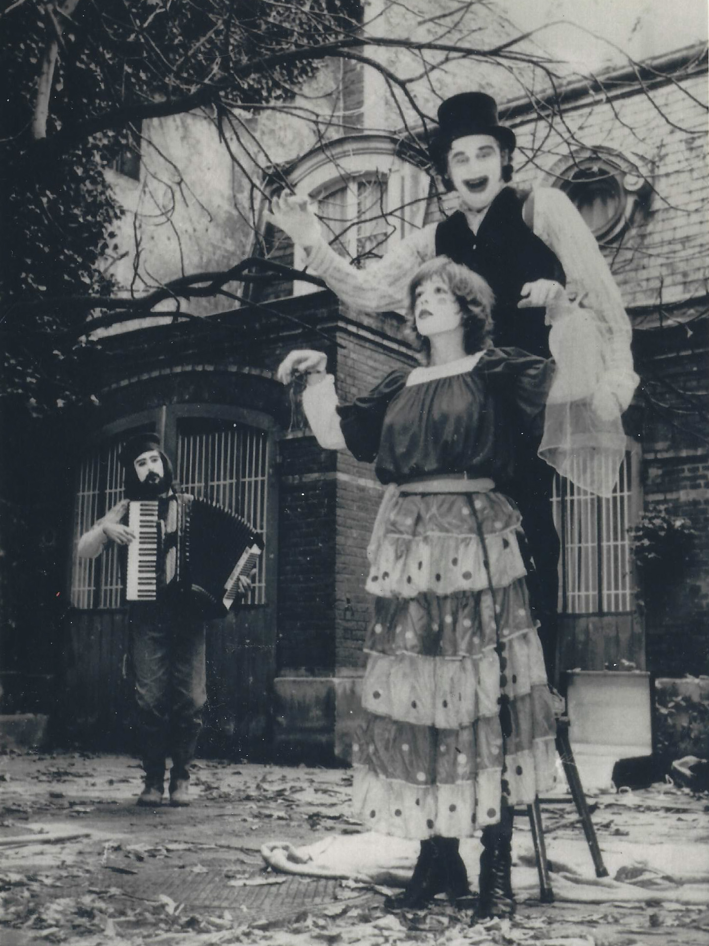 Mimes without a permit